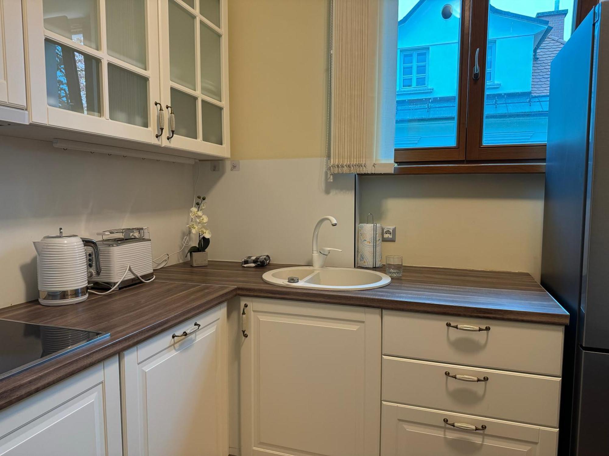 Majda Elegant With Prime Location And Parking Appartamento *