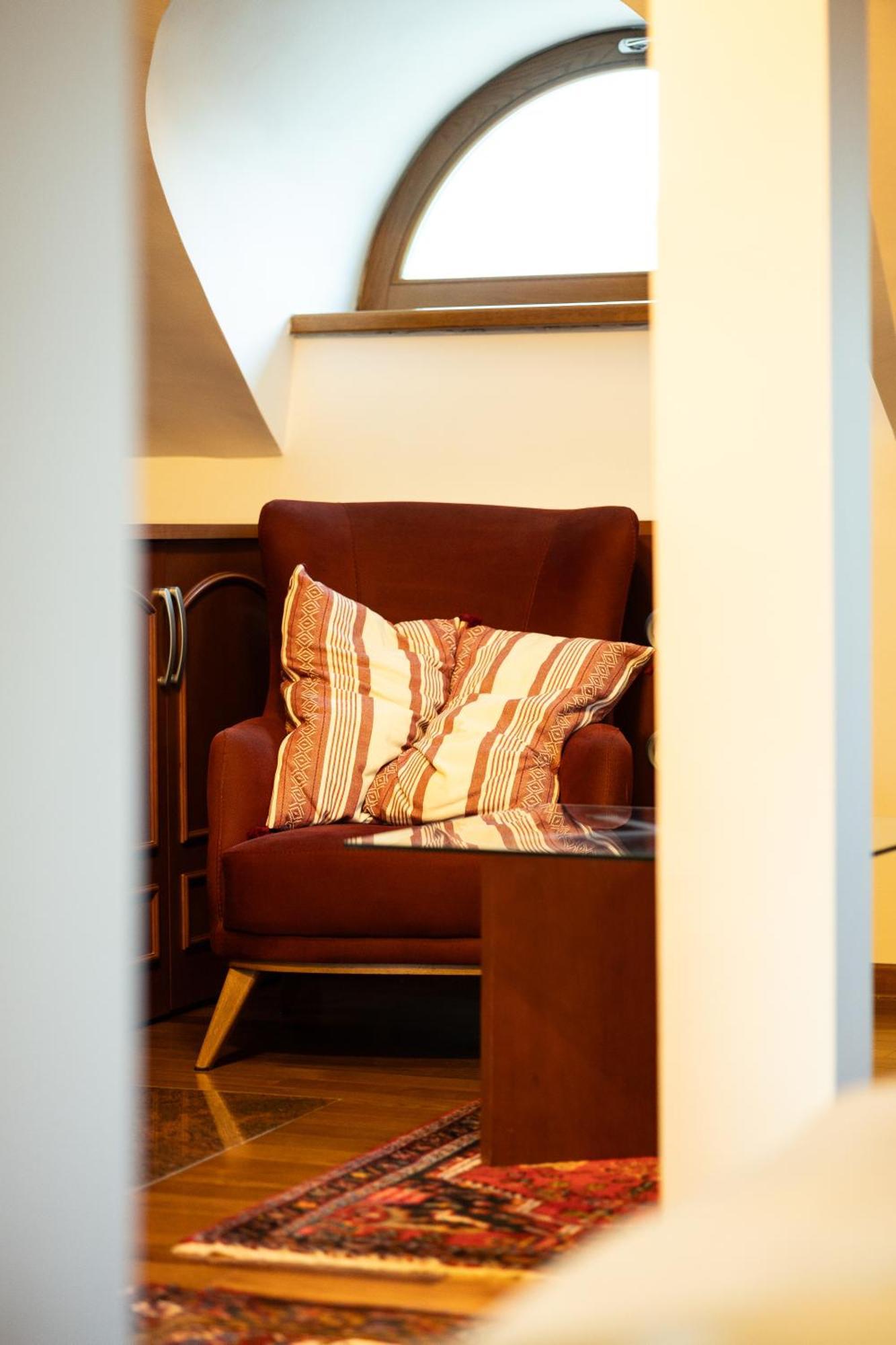 Majda Elegant With Prime Location And Parking Lubiana