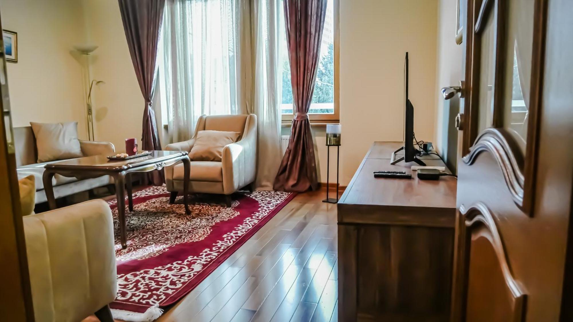 Majda Elegant With Prime Location And Parking * Lubiana