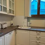 Vila Majda Elegant Apartments With Prime Location And Parking