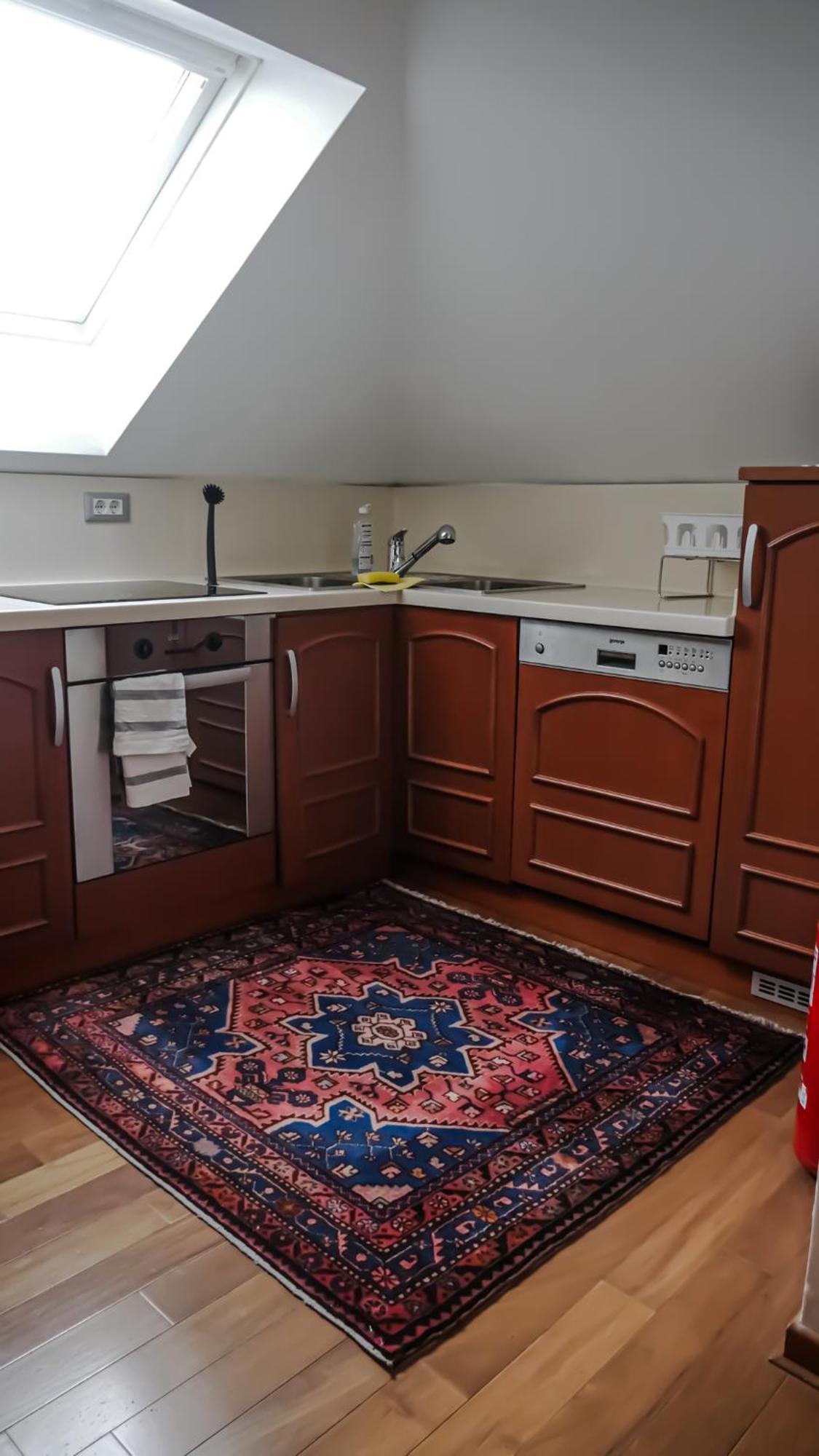 Majda Elegant With Prime Location And Parking