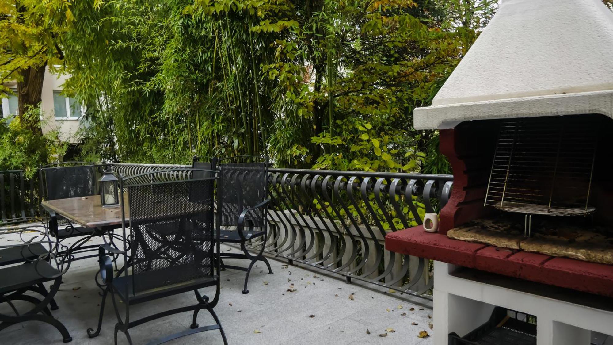Majda Elegant With Prime Location And Parking Apartamento *