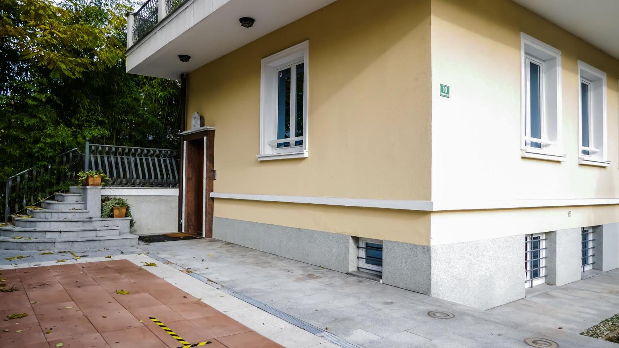 Majda Elegant With Prime Location And Parking Apartamento