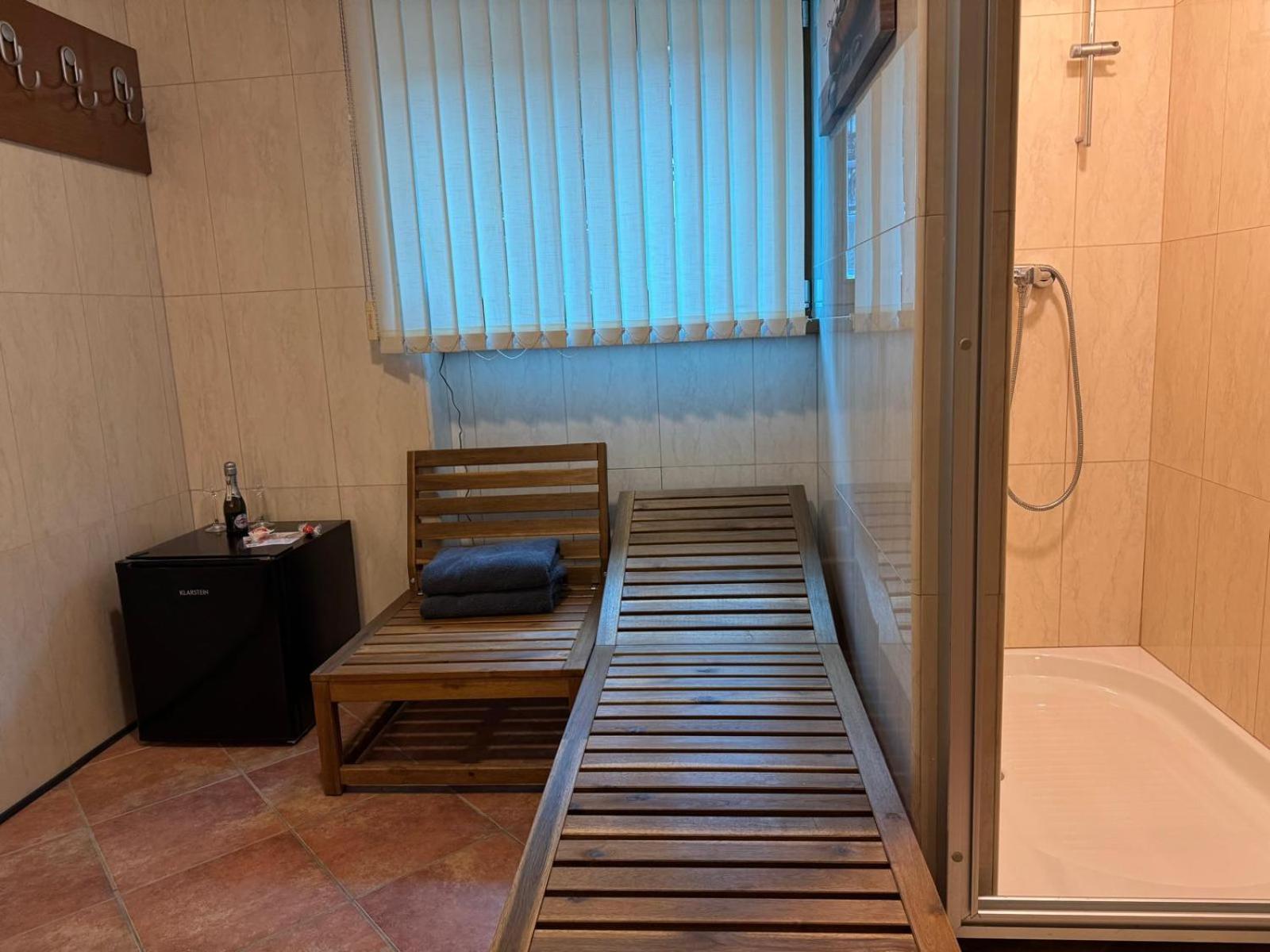 Apartamento Majda Elegant With Prime Location And Parking *